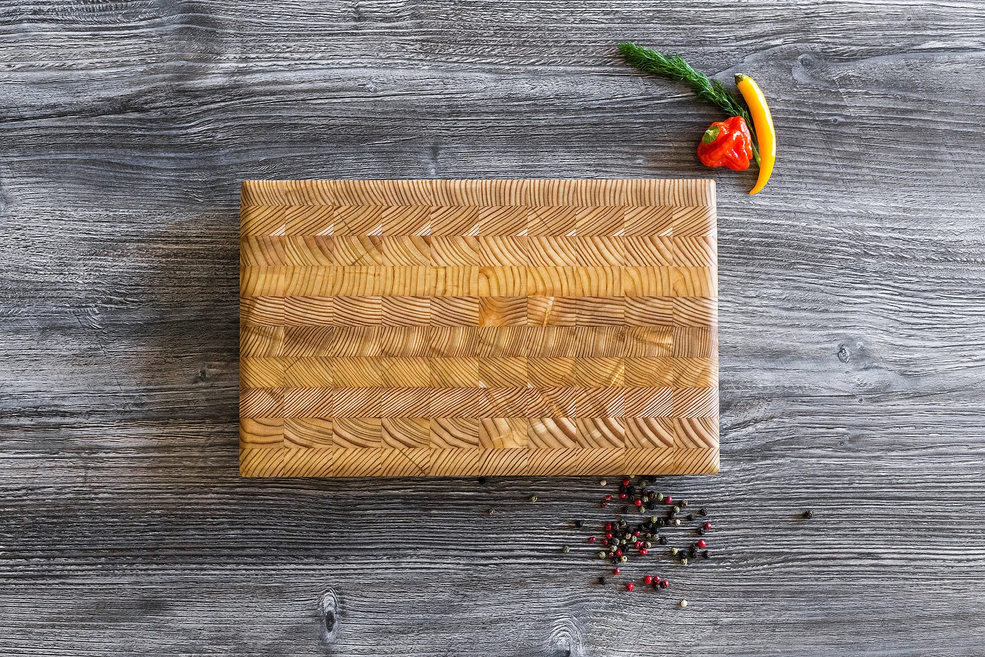 Larch Wood Canada Small One-Hander