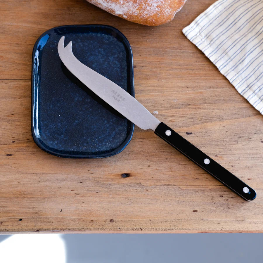 Sabre Cheese Knife Bistrot Solid in Black and Vintage Finish