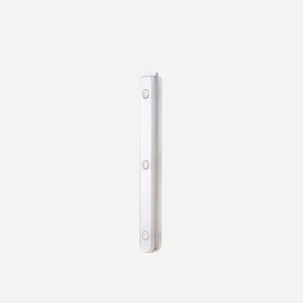 Sabre Butter Spreader Bistro Pearly in White and Shiny Finish