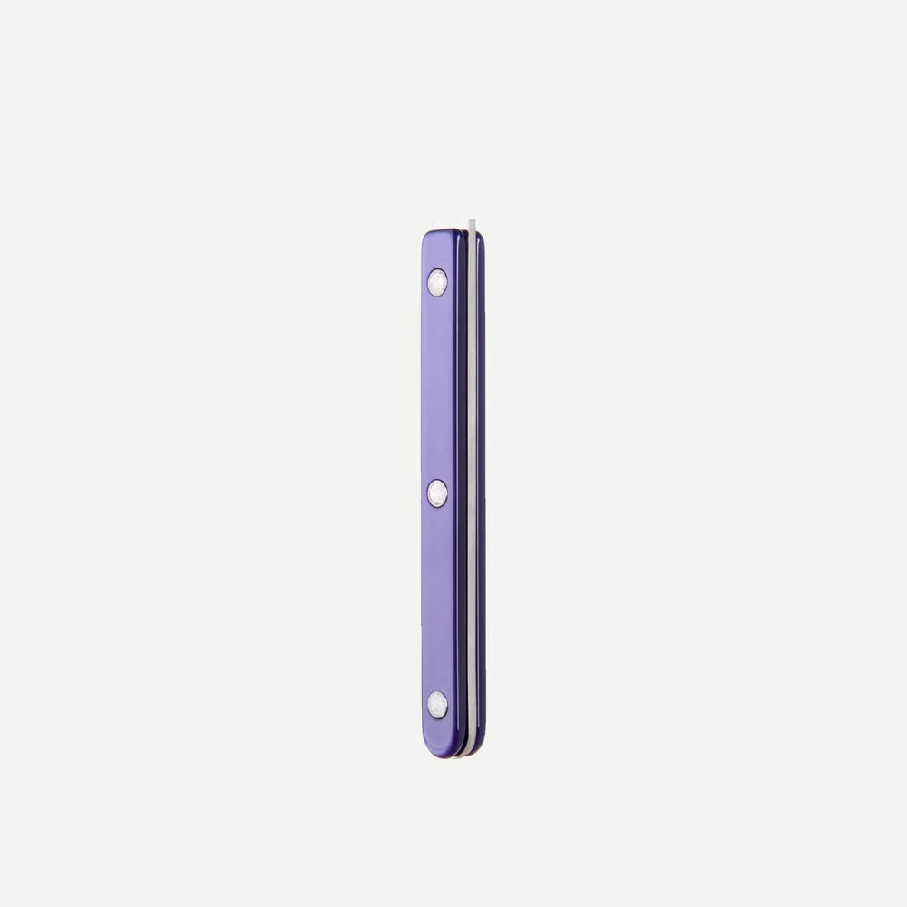 Sabre Butter Spreader Bistro Pearly in Purple and Shiny Finish