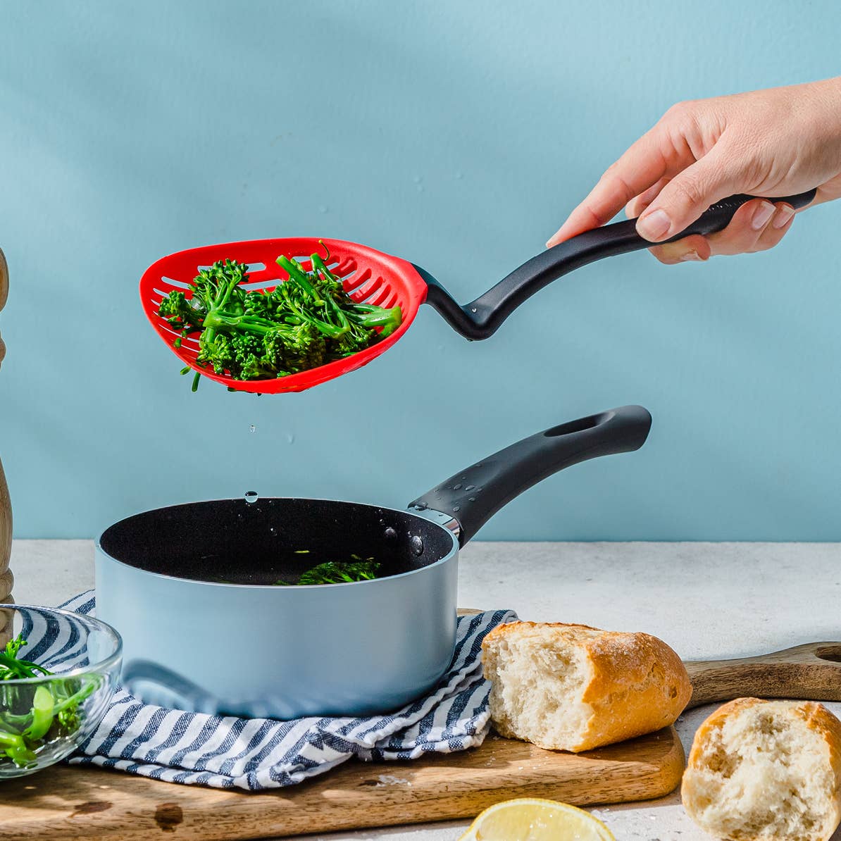 Lestrain - Dripless Sit Up Stainer: Red