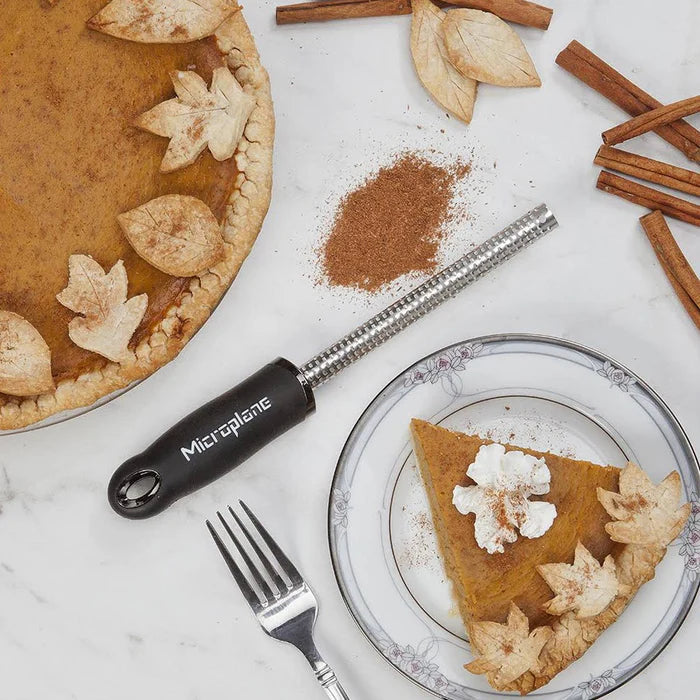 Microplane Premium Classic Spice Rasp Grater