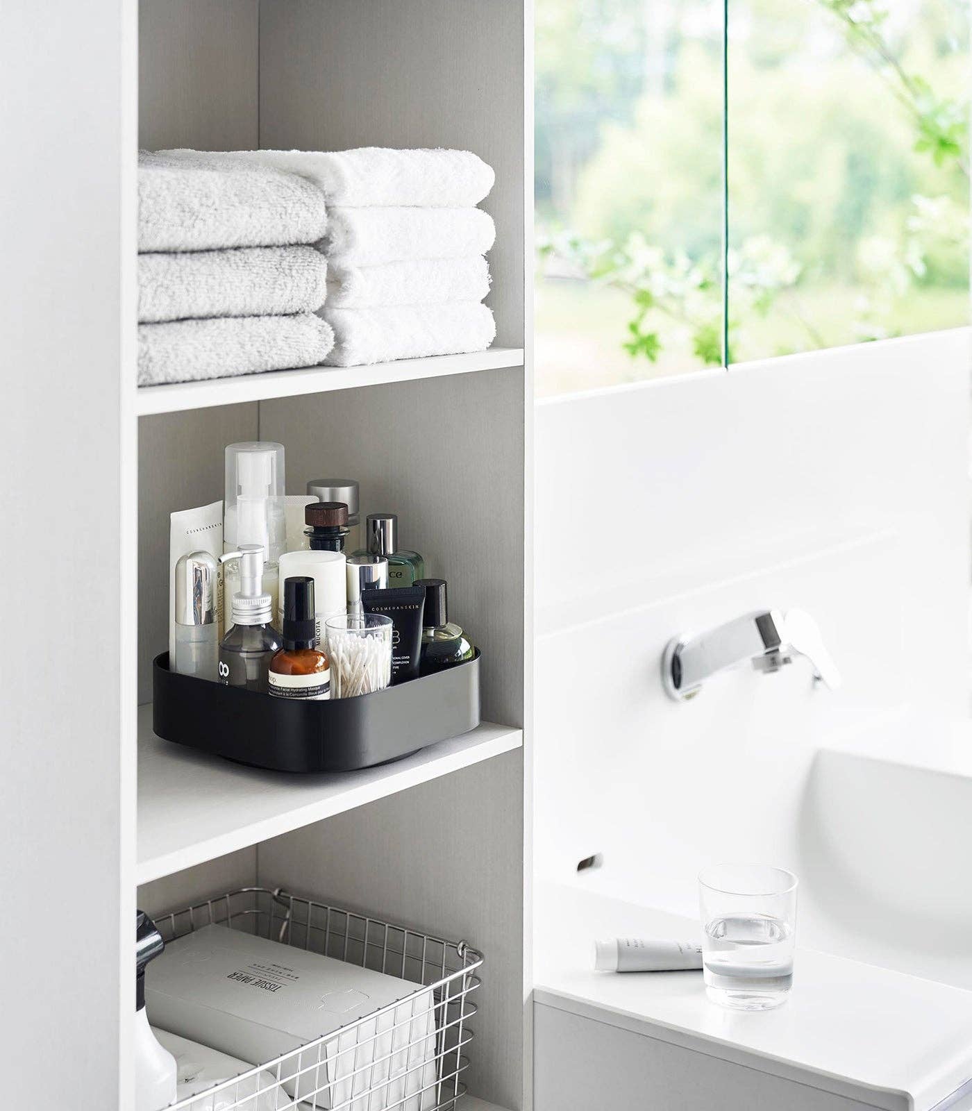 Rotating Storage Tray: White