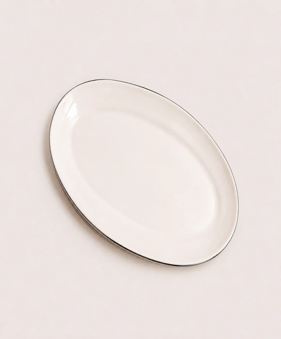 Il Buco Vita Bevagna Shallow Oval Serving Platter with Black Rim