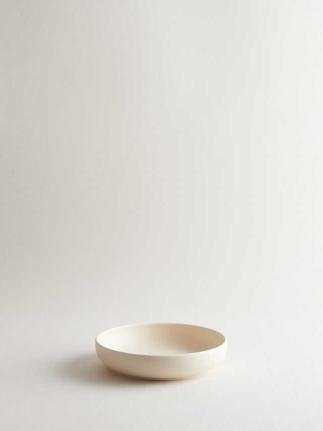 R+D.LAB Bilancia XLarge Flat Bowl | Almond