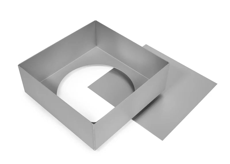 SILVERWOOD 7" x 3" Square Cake Tin With Loose Base