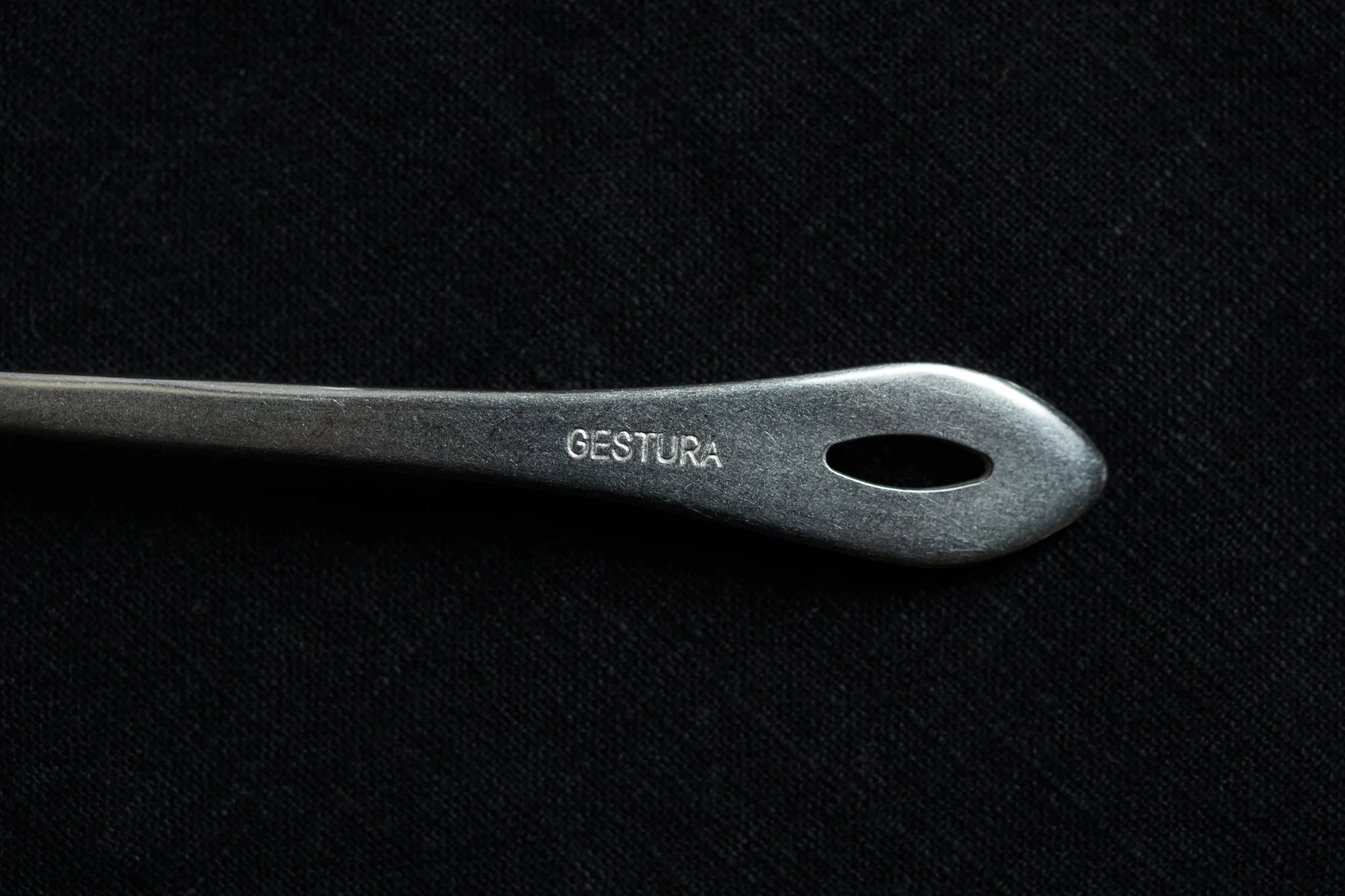 Gestura 00 Silver Spoon