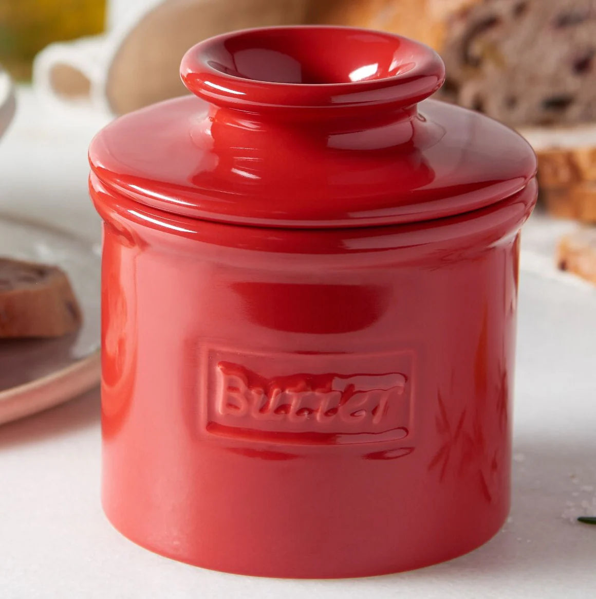 Butter Bell Retro Cafe in Maraschino Red