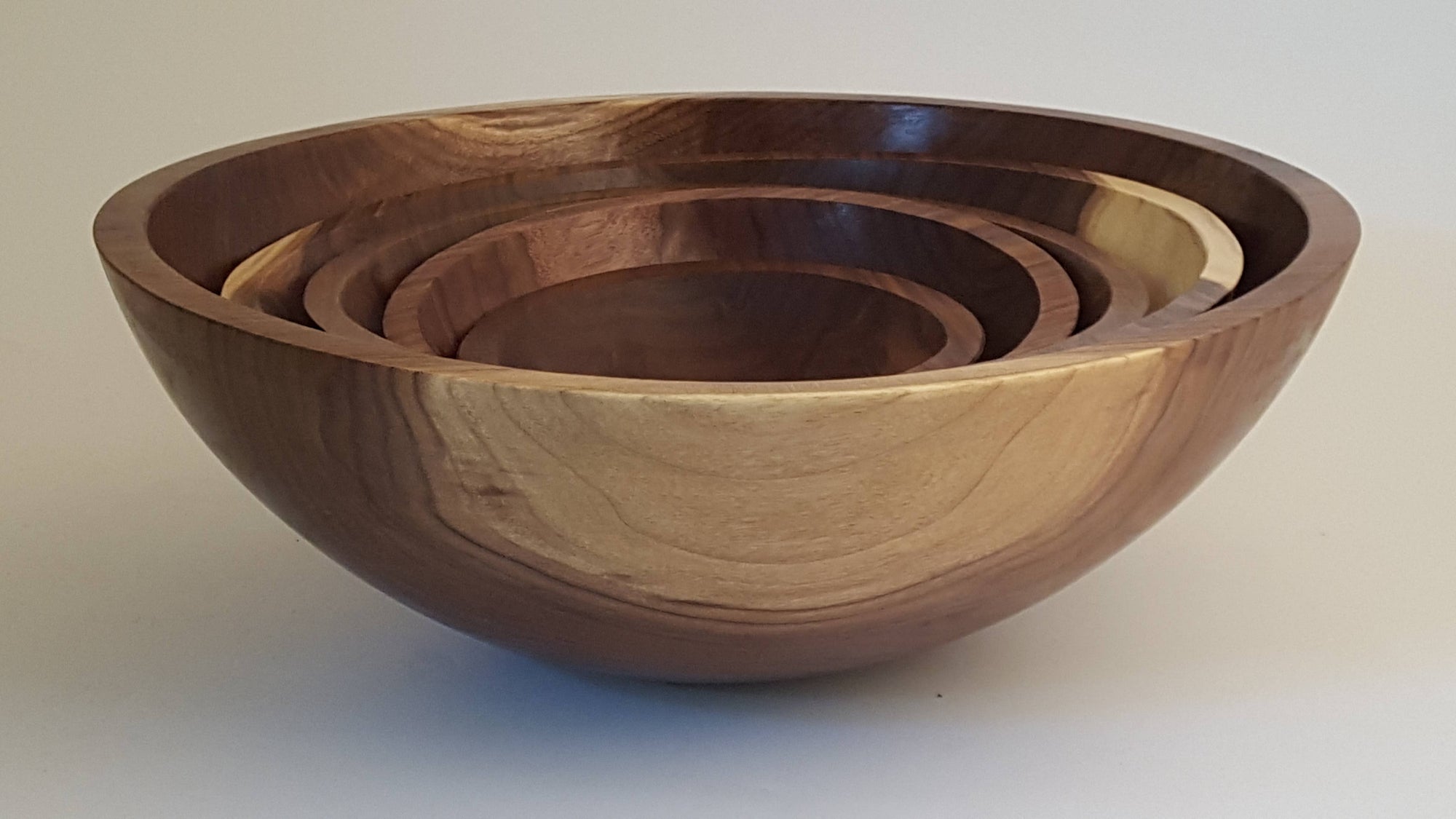 Peterman's Boards & Bowls 10" Black Walnut Round Bowl
