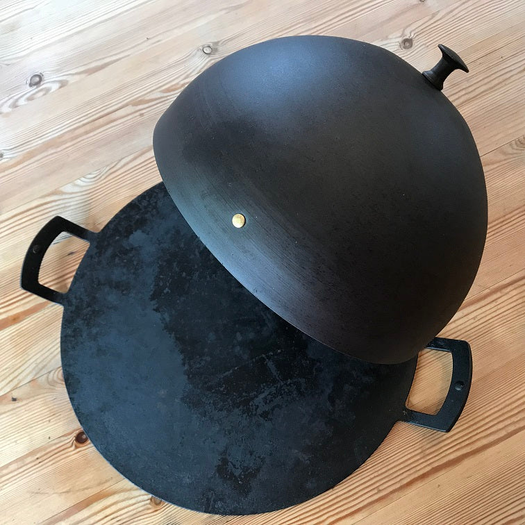 Netherton Foundry Spun Iron Cooking Bell Lid