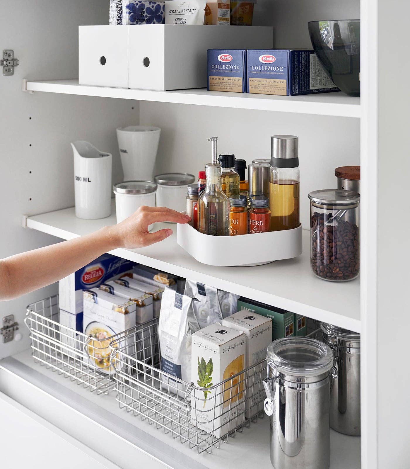 Rotating Storage Tray: White