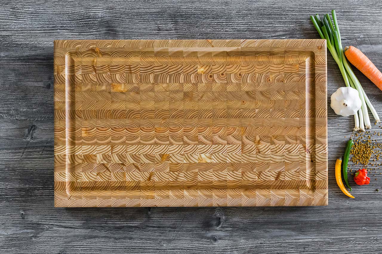 Larch Wood Canada Large Carvers’ Board