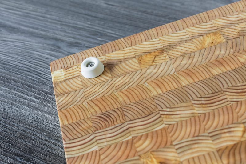 Larch Wood Canada Medium Carvers’ Board