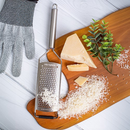 MICROPLANE Professional Series 2.0 Coarse Grater