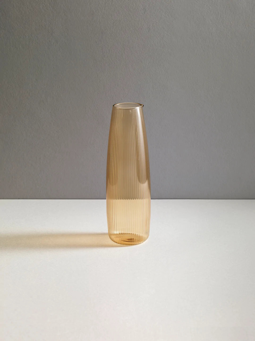 R+D.LAB Luisa 1L Carafe | Sand